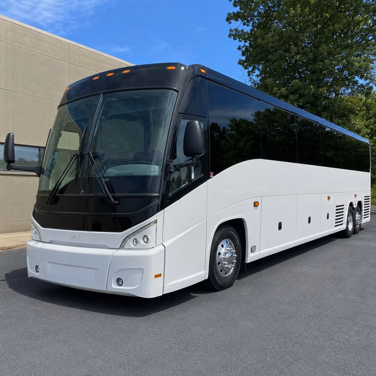 book long distance transportation in johns creek or any city nearby