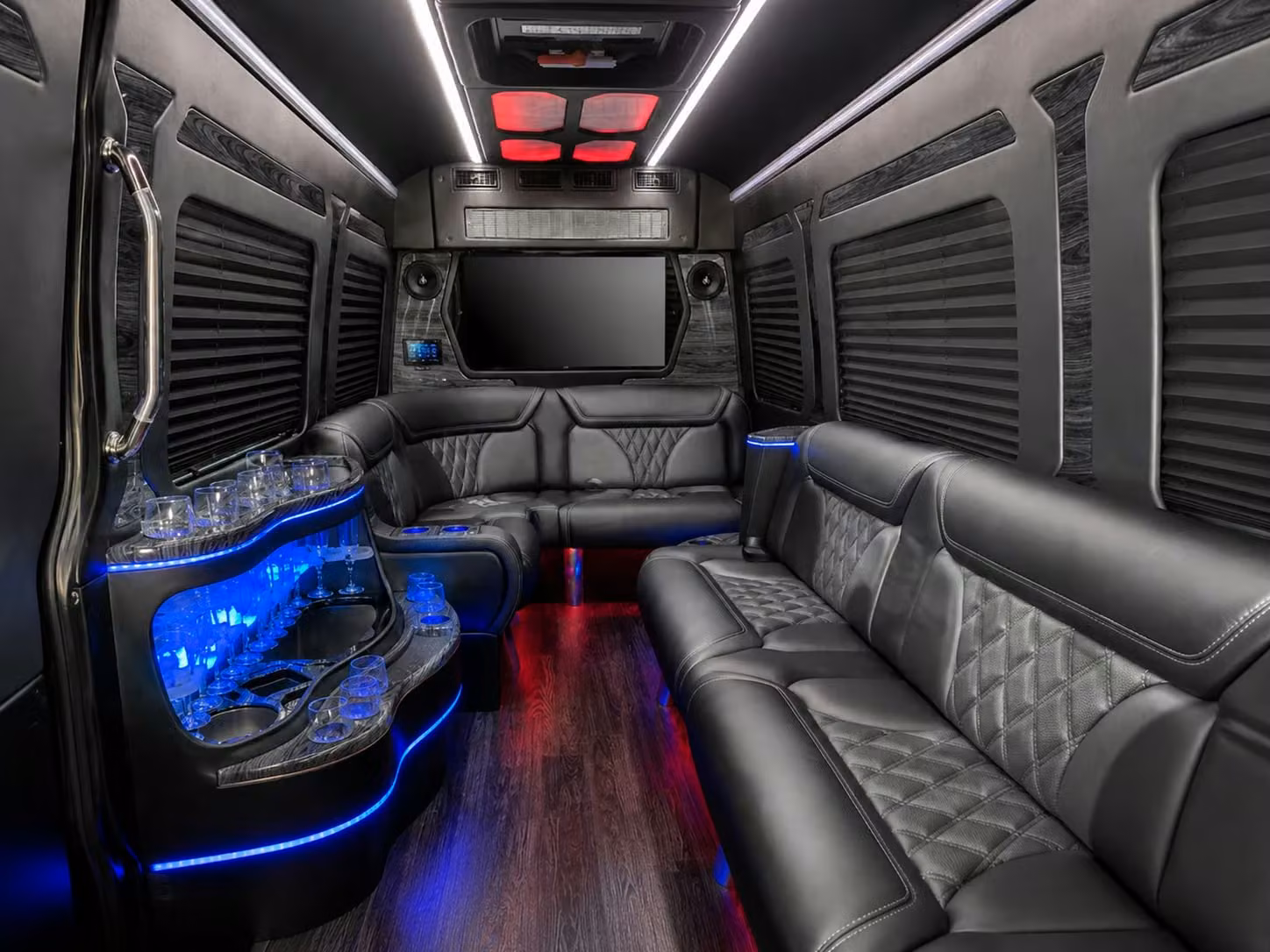 need a long distance bus for a sports team school group or corporate trip from johns creek