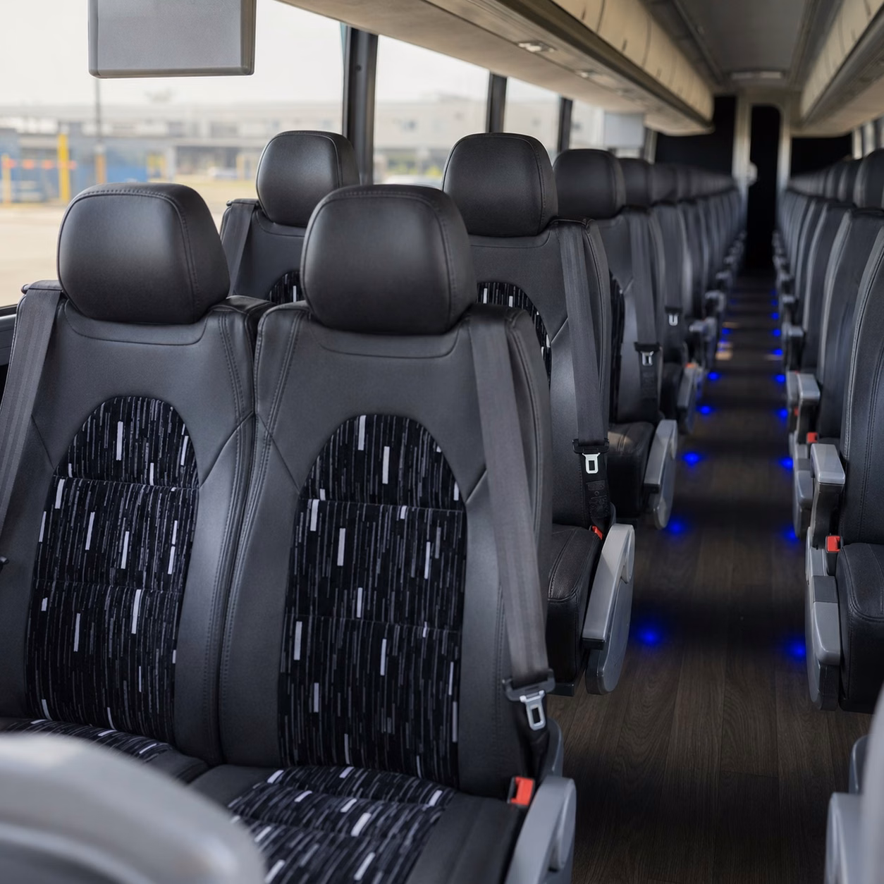 the ga 400 corridor makes a charter bus the smartest choice for johns creek airport groups