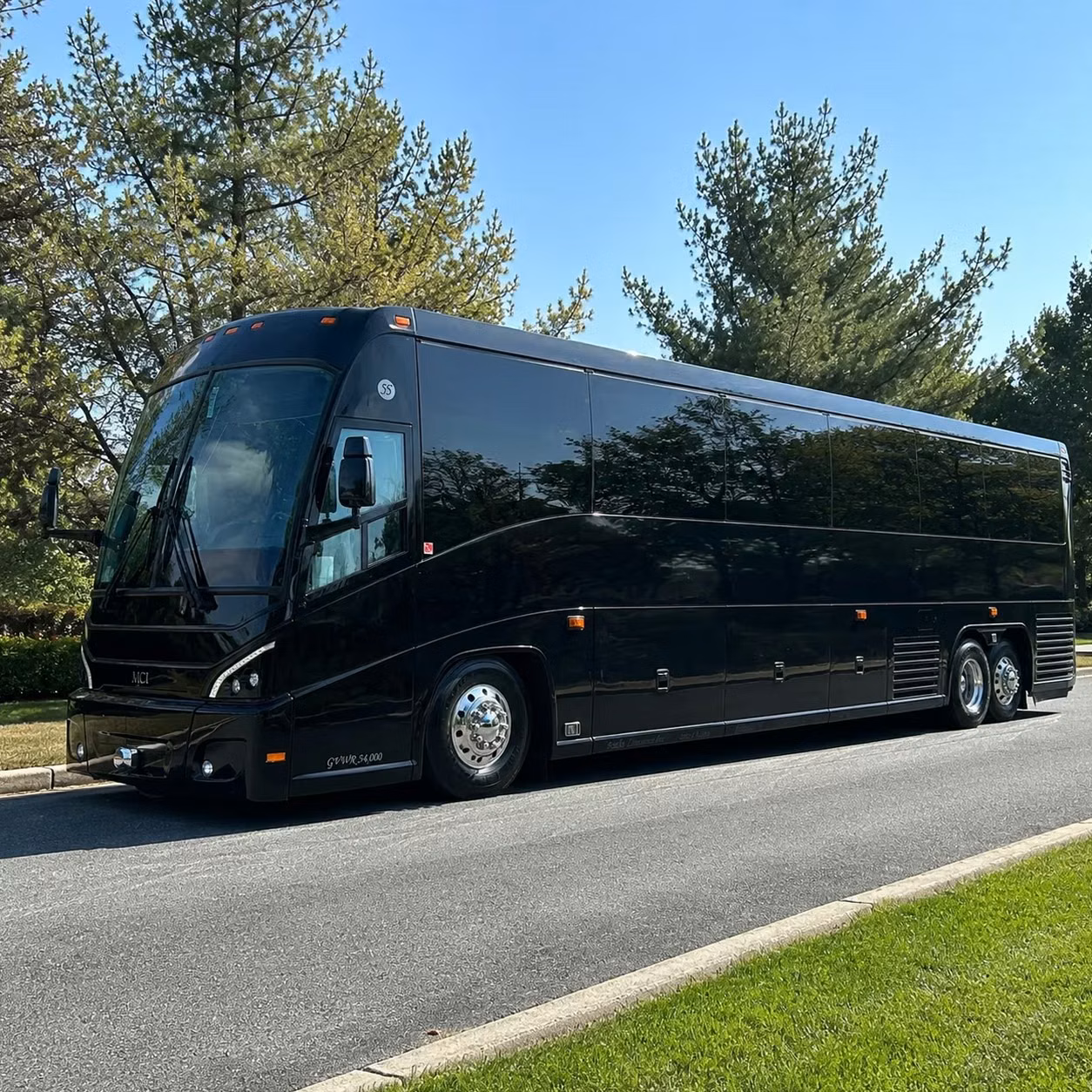 what johns creek school districts and university system coordinators need to know about government bus rentals